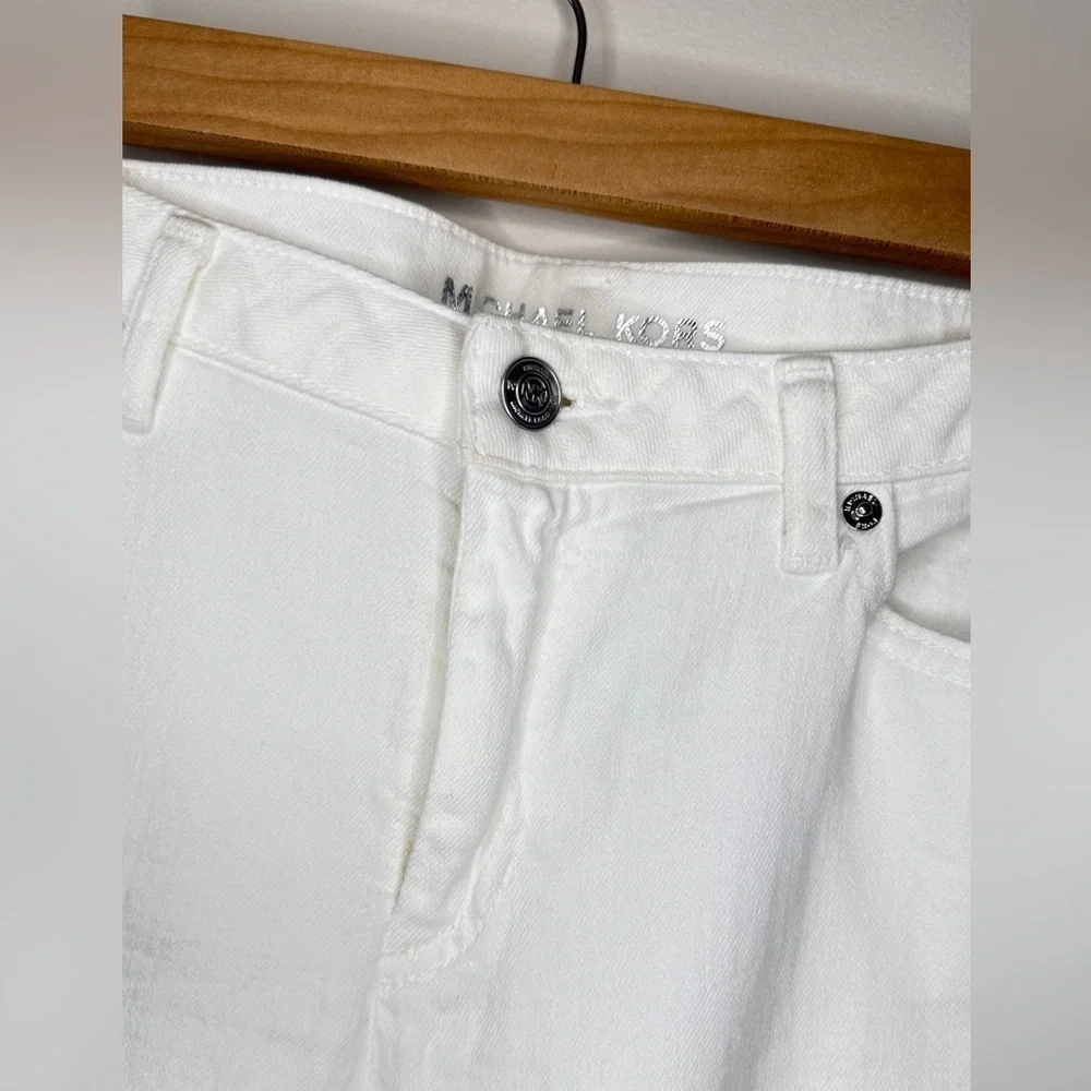 Michael Kors White Capris Size 6